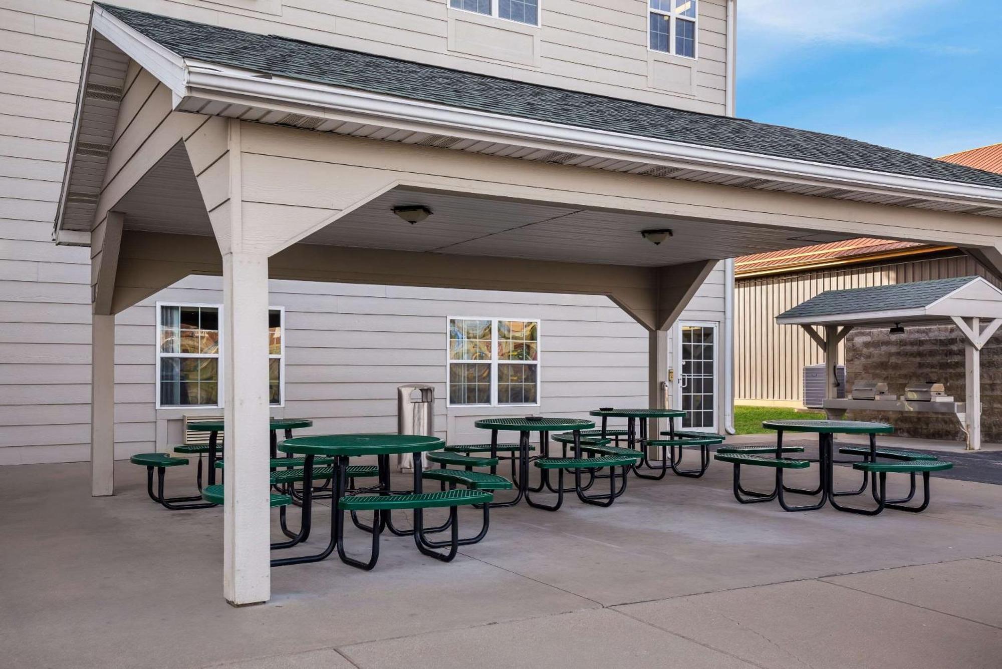 Country Inn & Suites By Radisson, Marion, Il 외부 사진